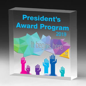 PhotoImageÂ® 4-Color Process Square Paperweight (4"x 4"x 3/4")