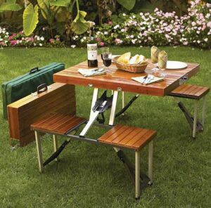 Wood Foldable Picnic Table